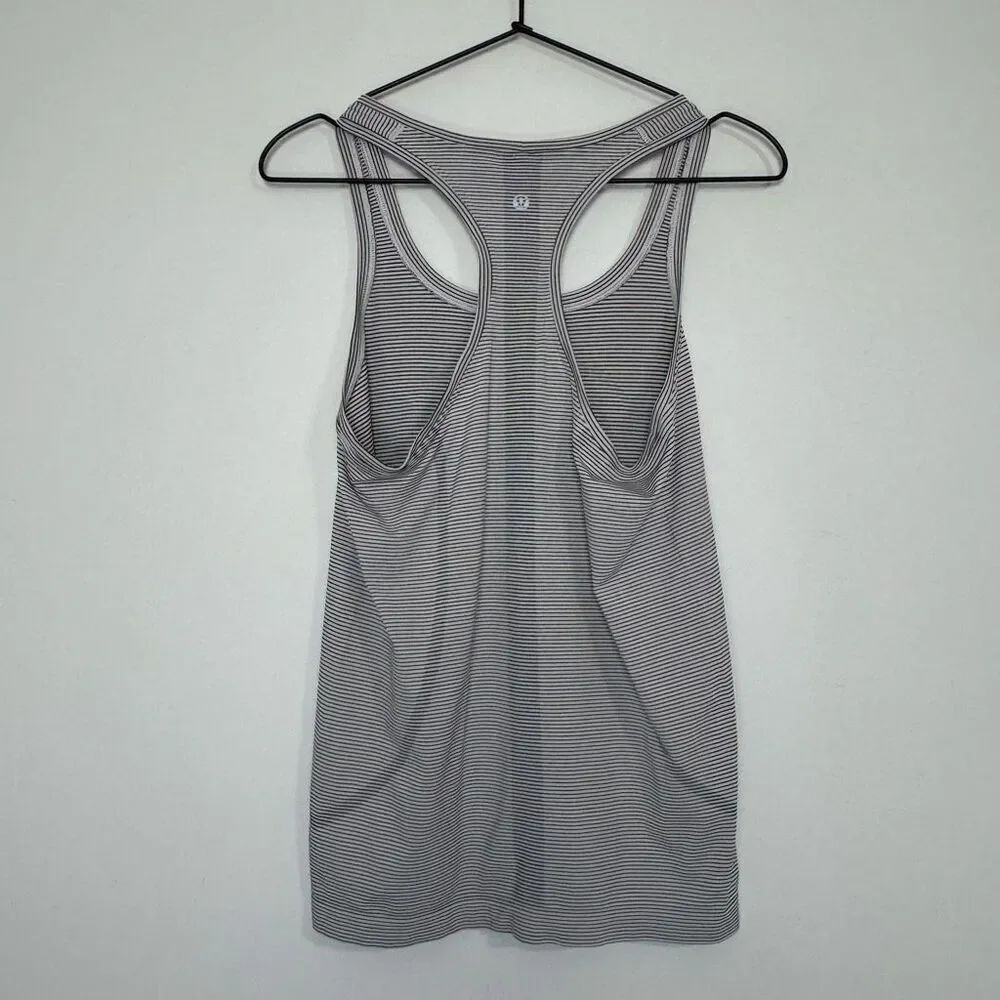 Lululemon Swiftly Tech Racerback 2.0 6 - Picture 5 of 7